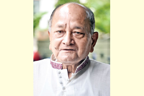 ঢাকাই চলচ্চিত্রের মুভি মোগল এ কে এম জাহাঙ্গীর খান