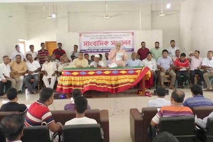 শৈলকুপা পৌরসভার মেয়রের বিরুদ্ধে দুর্নীতির অভিযোগ