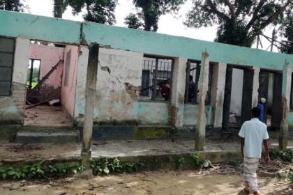 শেরপুরে ২৬ হাজার টাকায় স্কুলভবন বিক্রির অভিযোগ

