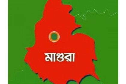 স্ত্রীর মর্যাদার দাবিতে স্বামীর বাড়িতে প্রেমিকার অবস্থান

