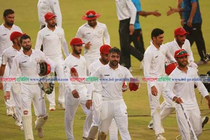 রেকর্ড গড়ে অস্ট্রেলিয়ার পাশে আফগানিস্তান