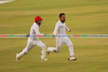 বৃষ্টিও বাঁচাতে পারল বাংলাদেশকে : আনন্দবাজার 