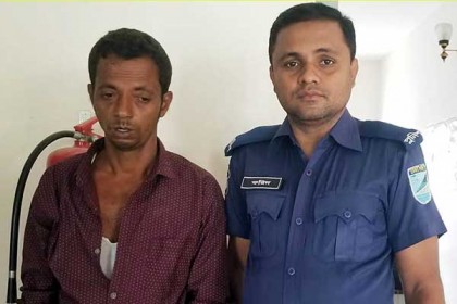 শীতলক্ষ্যায় নৌ-ডাকাতের হামলায় নিহতের ঘটনায় গ্রেফতার ১