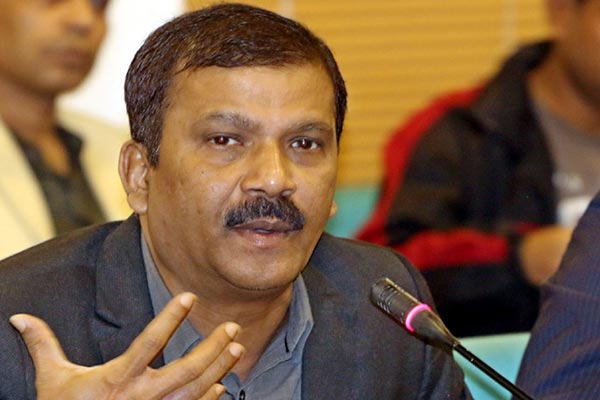 ক্রিকেট খেলা শিখতে এবার আফগানিস্তানে যাওয়া হোক