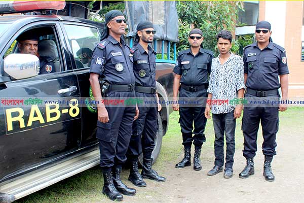মাদারীপুরে স্কুলছাত্রী ধর্ষণ মামলায় আসামি গ্রেফতার