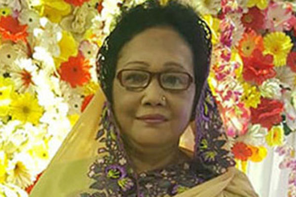 বাসা থেকে গ্রেফতার হওয়ার পর কারাগারে মহিলা দলের নেত্রী