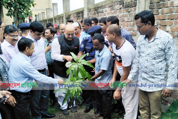 জামালপুরে ৫ দিনব্যাপী বৃক্ষমেলা শুরু