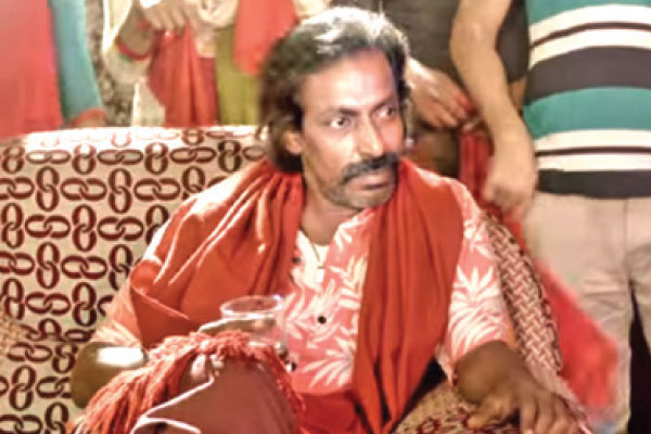তিন সিনেমা নিয়ে ইকবাল