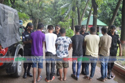গাজীপুরে নুরুকে কুপিয়ে হত্যা; কিশোর গ্যাংয়ের ৬ সদস্য গ্রেফতার