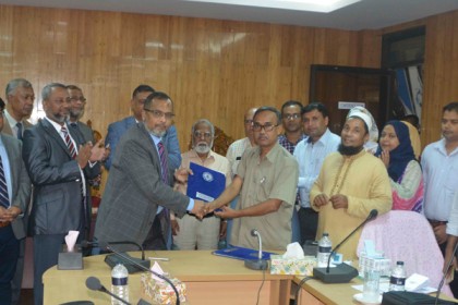 পবিপ্রবি'র সাথে বঙ্গবন্ধু মেরিটাইম বিশ্ববিদ্যালয়ের চুক্তি স্বাক্ষর

