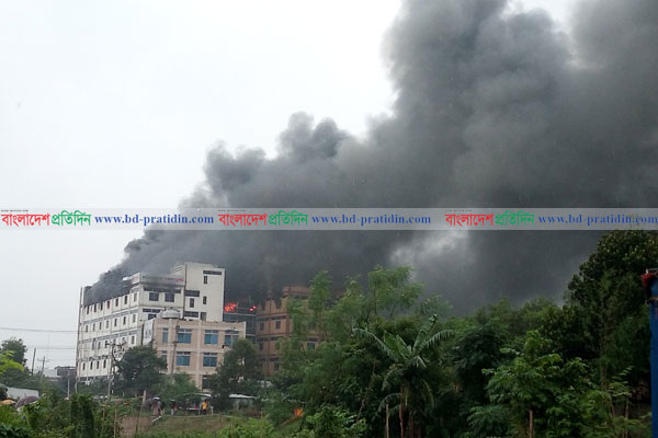 গাজীপুরে কারখানার আগুন নিয়ন্ত্রণে
