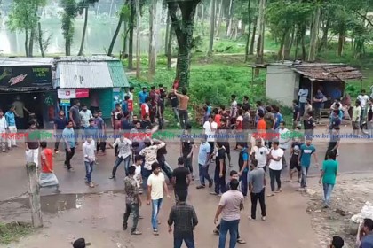 রাবিতে ছাত্রলীগের ২ পক্ষের মধ্যে মারামারি, আহত ৫