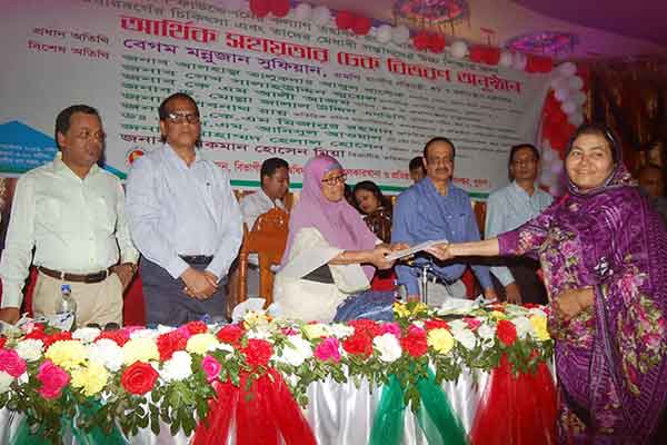 উন্নত-সমৃদ্ধ শিক্ষিত জাতি গঠনে শিশুশ্রমকে না বলুন : শ্রম প্রতিমন্ত্রী 