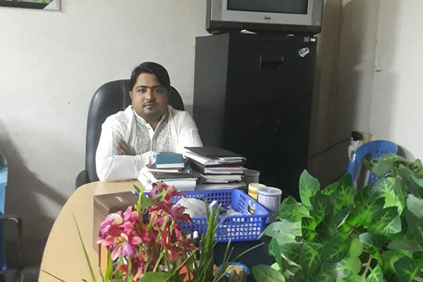 সাভারে আওয়ামী লীগ নেতাকে গুলি করে হত্যা
