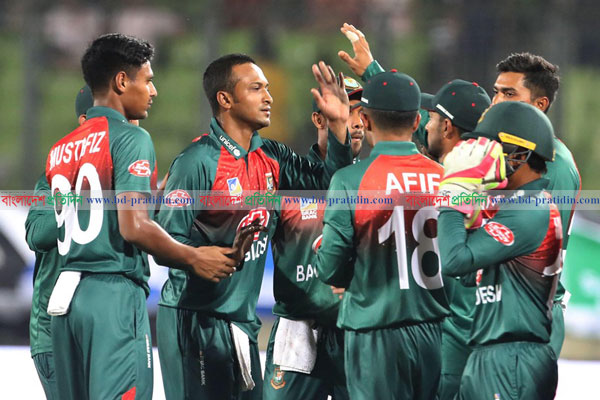টাইগারদের সামনে ১৬৫ রানের টার্গেট আফগানিস্তানের
