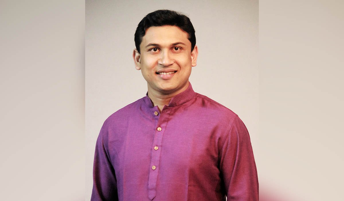 সিনেট থেকে শোভনের পদত্যাগ