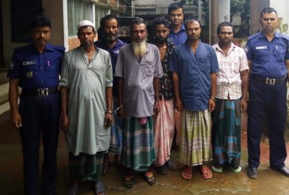 ফুলপুরে মাদকসহ বিভিন্ন মামলার ৬ আসামি গ্রেফতার