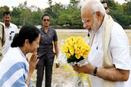 মোদির জন্মদিনে মমতার শুভেচ্ছা

