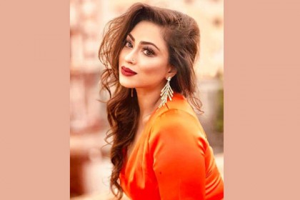 পপির অ্যাকাউন্ট থেকে বাজে মেসেজ দিচ্ছে হ্যাকাররা