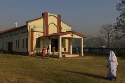 এবার ধর্মান্তরিত না করার মুচলেকা দিতে হবে ভারতীয় এনজিওদের