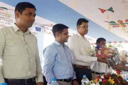 করিমগঞ্জে প্রাথমিক বিদ্যালয়ের ২৩ কৃতি শিক্ষার্থীকে সংবর্ধনা