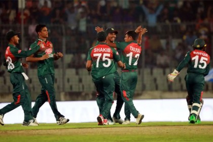 জিম্বাবুয়েকে হারিয়ে ফাইনালে বাংলাদেশ