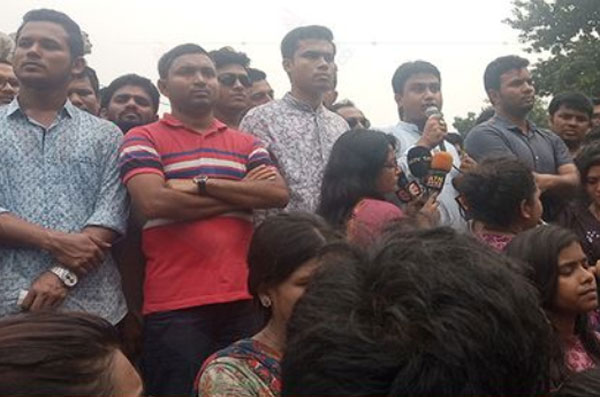 'ধৃষ্টতা দেখালে পিঠের চামড়া থাকবে না'