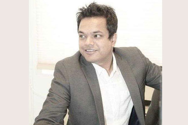 ছাত্র-শিক্ষকদের ধান্দাবান্ধব রাজনীতির প্যাঁচে ডাকসু...