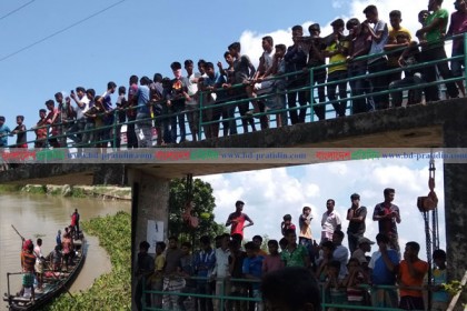 রাজশাহীর নদীতে ভেসে উঠল তিন লাশ
