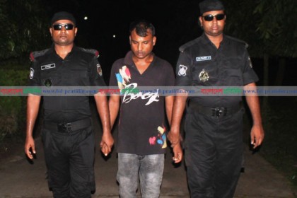 দিনাজপুরে প্রতিবন্ধীকে ধর্ষণের অভিযোগে আটক ১