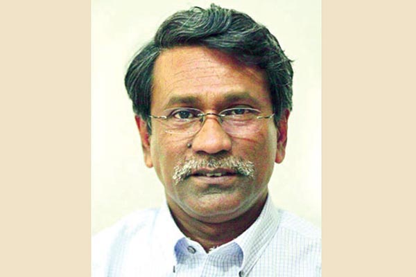 বিশ্ববিদ্যালয়ে 'ভিসির লোক' হওয়ার কথা শিক্ষার্থীদের, লাঠিয়াল বাহিনীর নয়