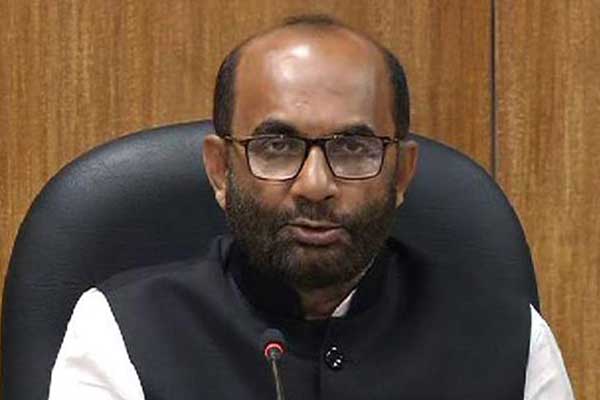 'বঙ্গবন্ধুর আদর্শ মনে-প্রাণে ধারণ করতে হবে'

