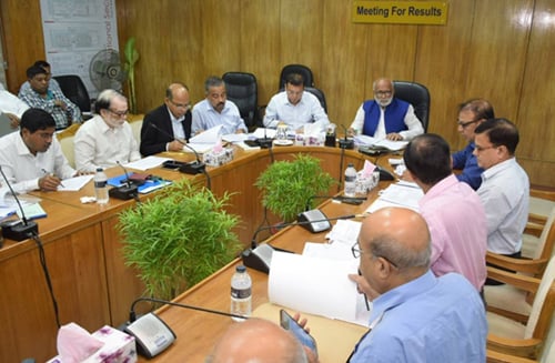 অনিয়ম করে সরকারের স্বার্থ নষ্ট করলে কঠোর ব্যবস্থা: গণপূর্ত মন্ত্রী
