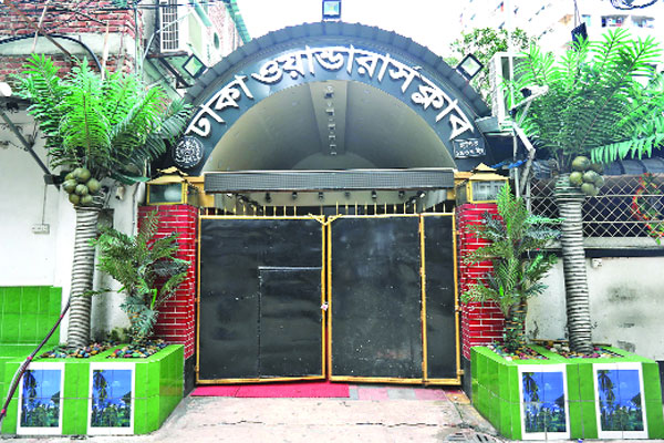থেমে গেছে মতিঝিলের ক্লাবপাড়া
