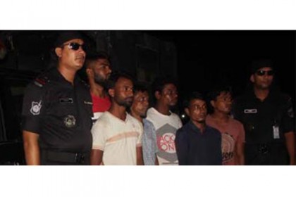 সিলেটেও জুয়ার আসরে র‌্যাবের হানা, আটক ৬