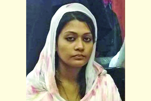 চিকিৎসা ও আইনি পরামর্শের জন্য ঢাকায় মিন্নি