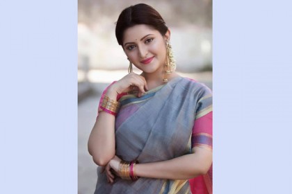 পরীমণির ফেসবুক আইডি "ডিজঅ্যাবল"