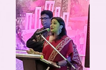 অপি করিমের চোখের কোনায় চিক চিক করে ওঠলো এক ফোঁটা জল