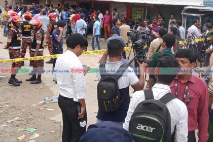 ফতুল্লায় তৃতীয় বিস্ফোরণ, সরিয়ে নেয়া হয়েছে স্থানীয় বাসিন্দাদের