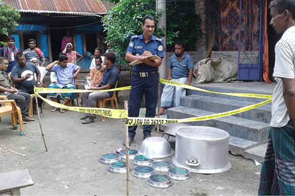 ৬ মাস পর মন্দিরের চোরাই মালামালসহ পূজারী গ্রেফতার