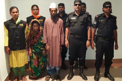উজিরপুরে যৌতুক না পেয়ে গৃহবধূকে হত্যা, স্বামী-শাশুড়ি গ্রেফতার

