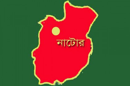 সিংড়ার তাজপুর থেকে ভিজিডির ৪৩ বস্তা চাল জব্দ