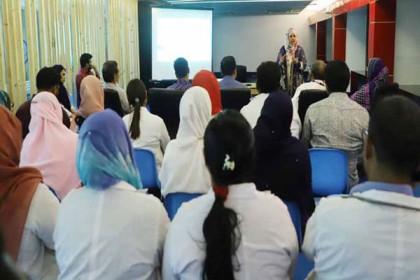 ‘গর্ভকালীন ও গর্ভপরবর্তী ফিজিওথেরাপির গুরুত্ব’ শীর্ষক সেমিনার