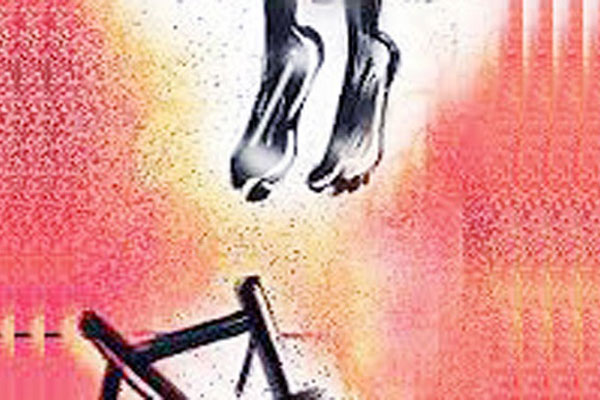 নাটোরে কলেজ ছাত্রীর ঝুলন্ত মরদেহ উদ্ধার