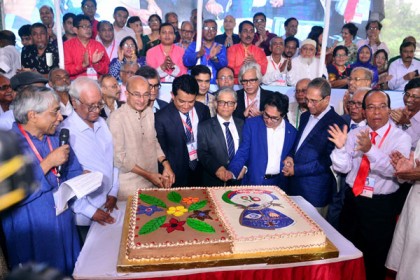 ঢাবি অ্যালামনাইয়ের ৭১তম প্রতিষ্ঠাবার্ষিকী উদযাপিত