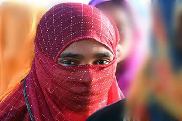 জন্মসনদ দিয়ে টঙ্গীতে রোহিঙ্গা তরুণীকে বিয়ে