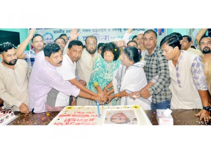 কুমিল্লায় প্রধানমন্ত্রীর জন্মদিন পালিত 
