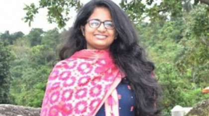 ভালোবাসার টানে ইসলাম গ্রহণ করে আমিরাতে পাড়ি দিল্লি বিশ্ববিদ্যালয়ের ছাত্রীর 