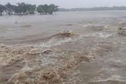 রাজশাহীতে বিপদসীমার ৪৫ সেন্টিমিটার নিচে পদ্মার পানি