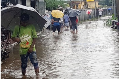 বৃষ্টিতে সুনামগঞ্জ শহরে ভয়াবহ জলাবদ্ধতা